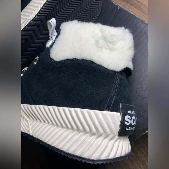 Sorel Womens Out N About Ill Conque Black, Sea Salt